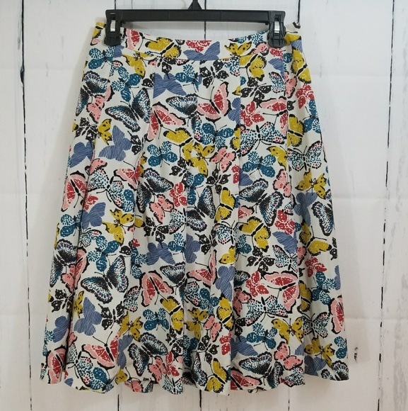 L.L. Bean Dresses & Skirts - LL bean butterfly printed circle skirt size 4.